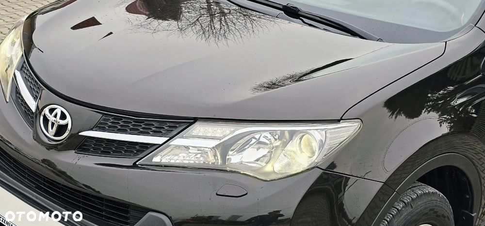 Toyota RAV4 2.2 D-CAT Premium - 14