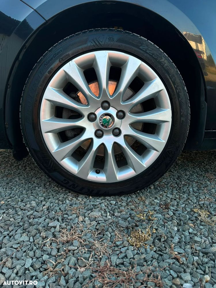 Skoda Superb 2.0 TDI Comfort - 6
