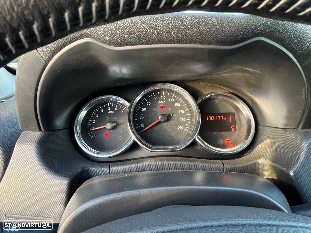 Dacia Duster 1.5 dCi Prestige - 15