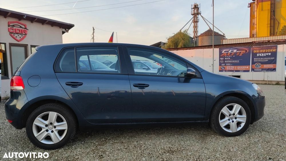 Volkswagen Golf - 14