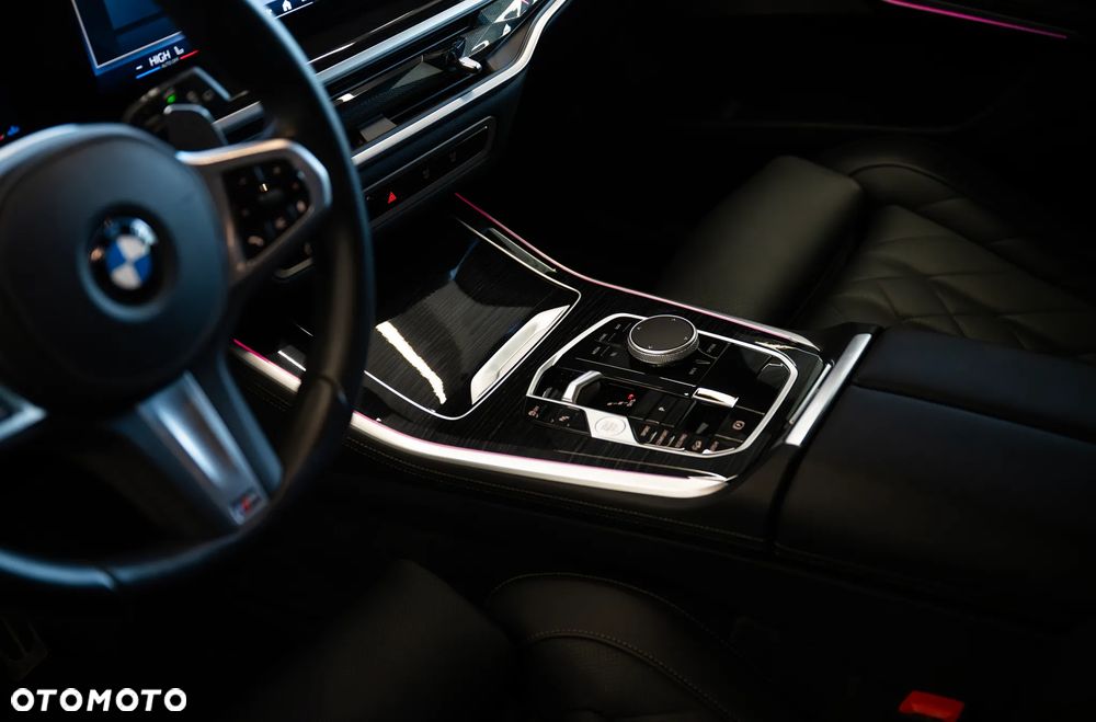 BMW X5 xDrive30d mHEV - 22
