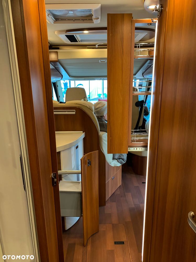 Carthago Chic C-line 4.9 LE Superior - 30