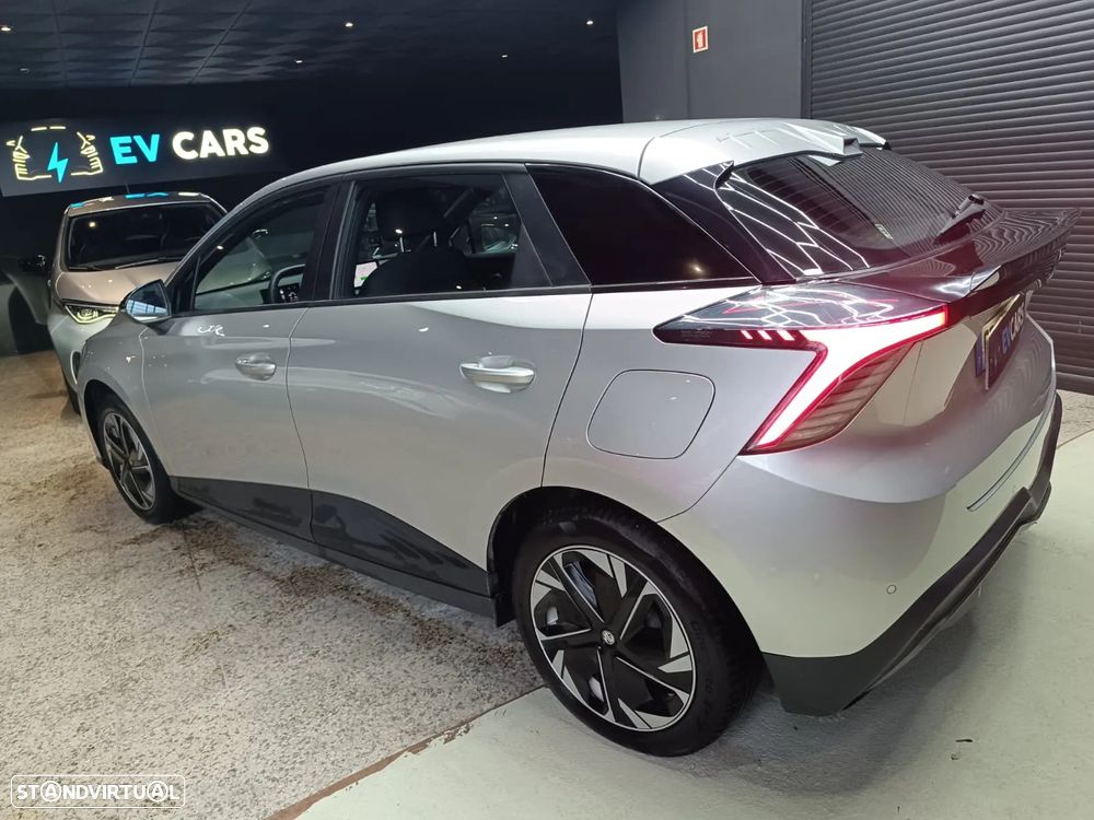 MG MG4 4 Luxury 64 kWh - 5