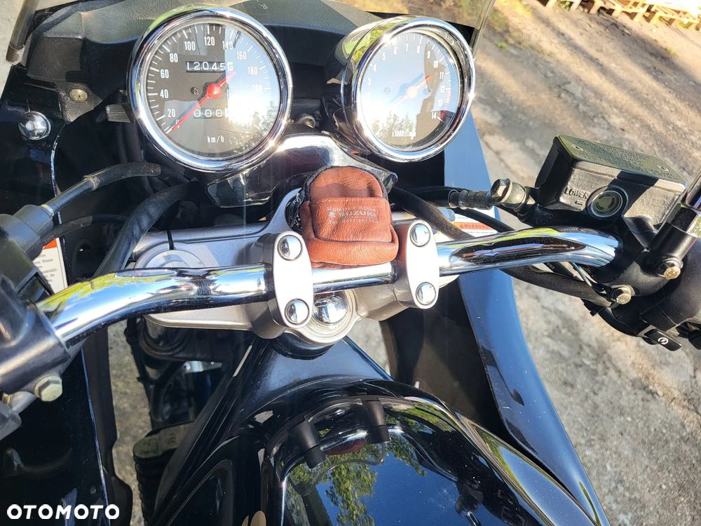 Suzuki GS - 33