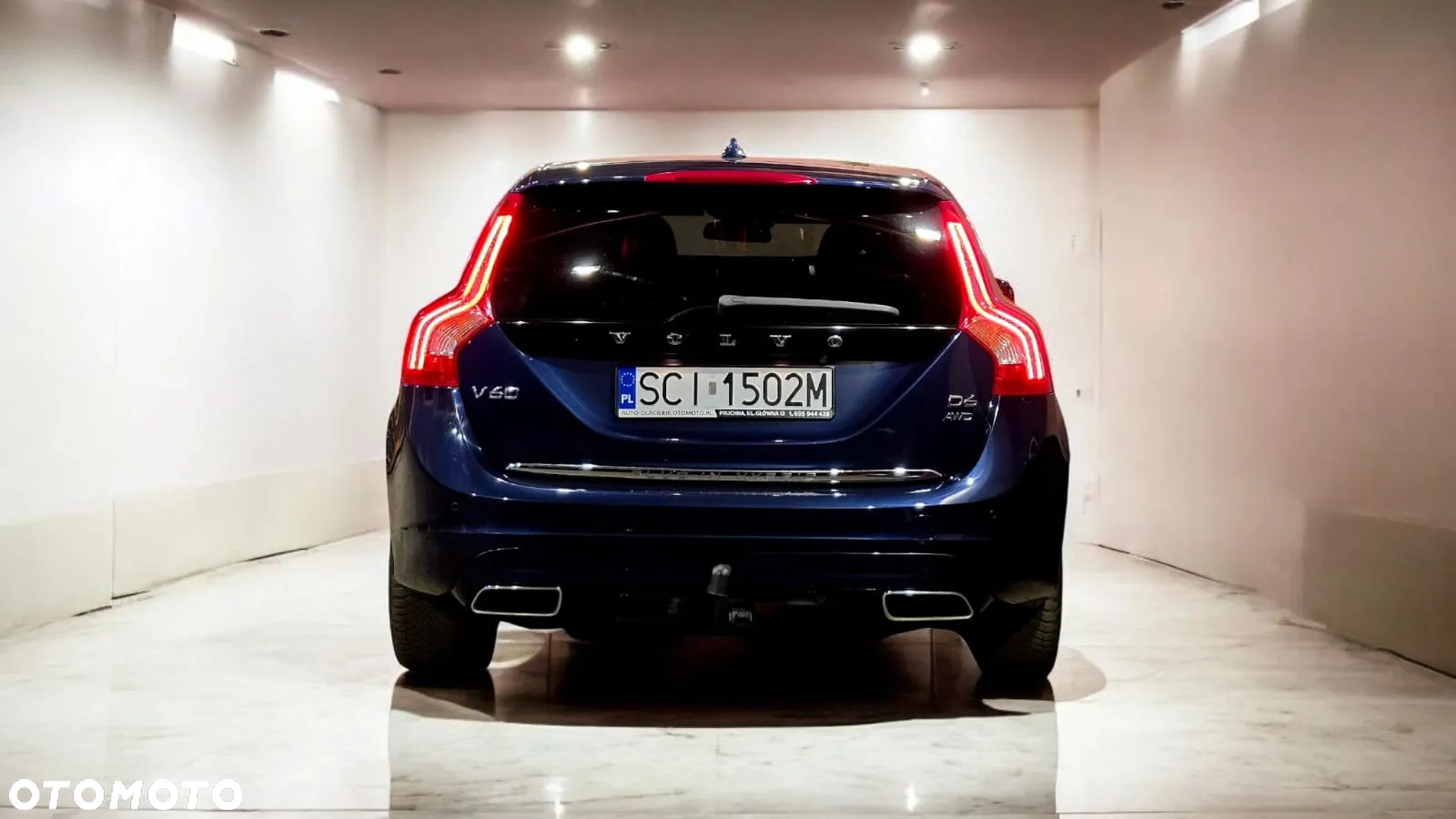 Volvo V60 D5 AWD - 4