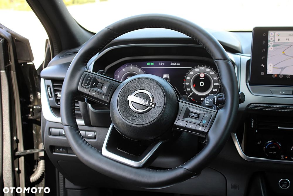 Nissan Qashqai 1.3 DIG-T Tekna DCT - 23