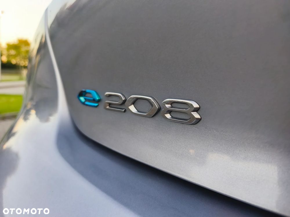 Peugeot 208 Elektromotor 136 E-Style - 16