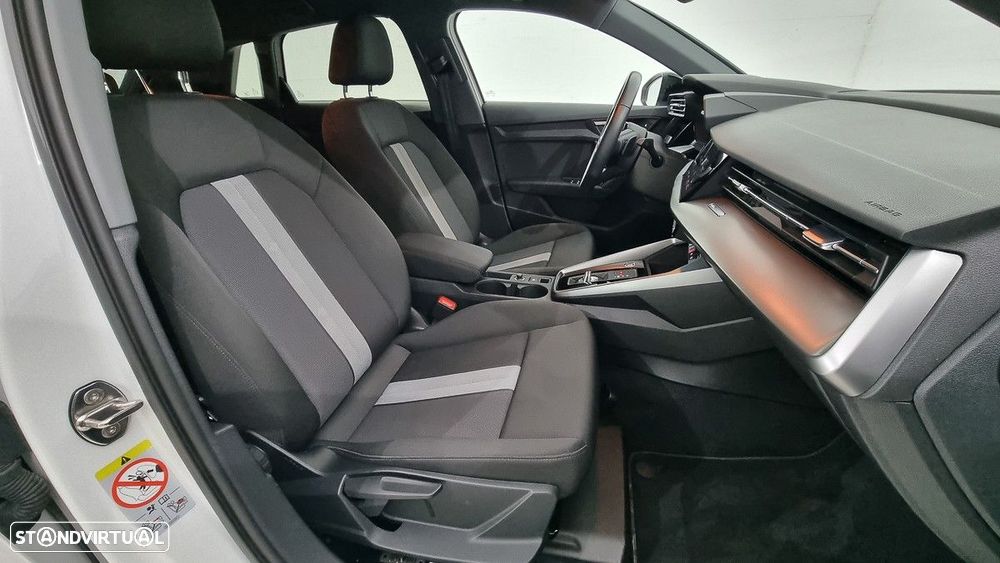 Audi A3 Sportback 30 TFSI S line S tronic - 13