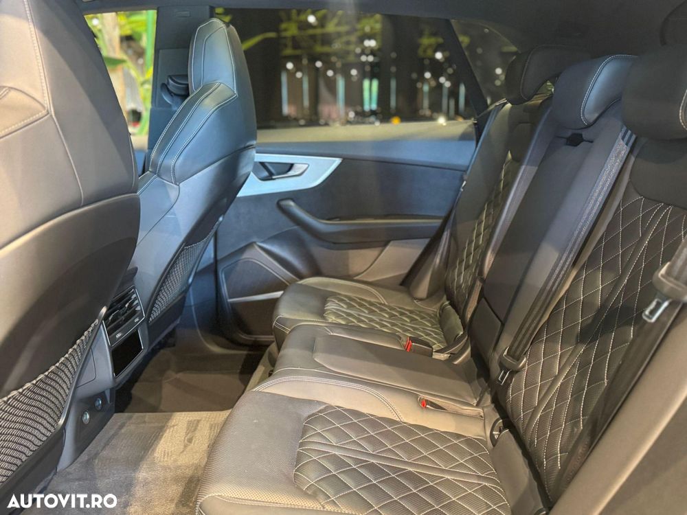 Audi SQ8 - 27