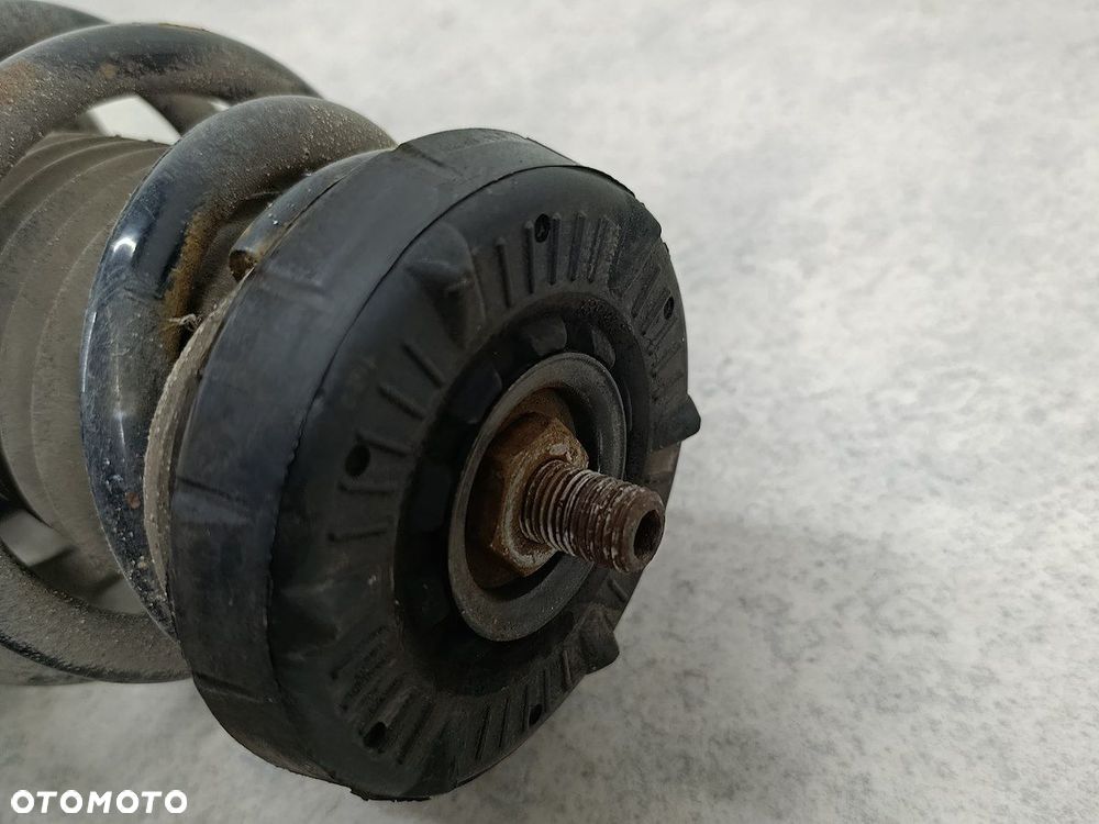 AMORTYZATORY PRZÓD KOMPLET OPEL ASTRA J 339372 KYB 2.0 CDTI - 10