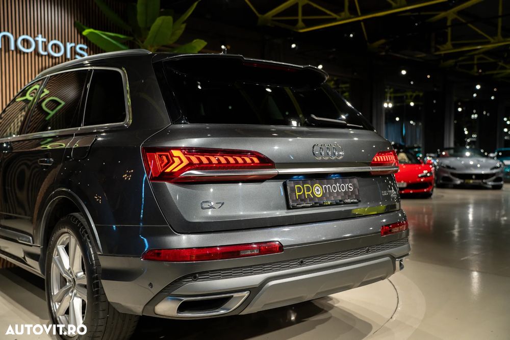 Audi Q7 55 TFSI e quattro tiptronic S line - 18