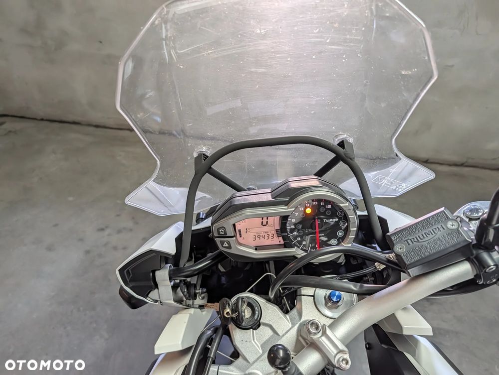 Triumph Tiger - 10