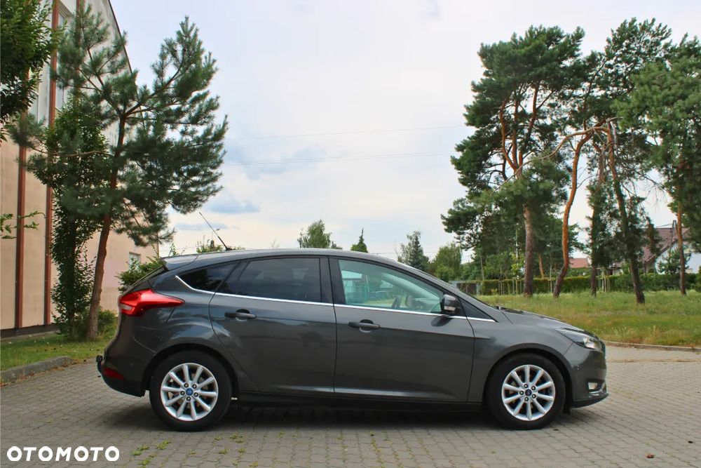 Ford Focus 1.6 TDCi Titanium - 6