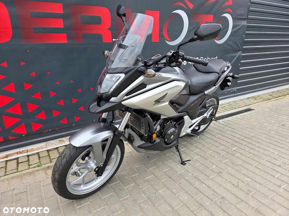 Honda NC - 20