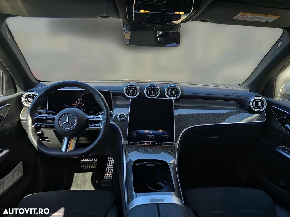 Mercedes-Benz GLC 300 d 4Matic 9G-TRONIC AMG Line Advanced - 11