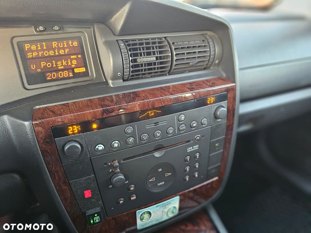 Opel Omega 2.2 Elegance - 13
