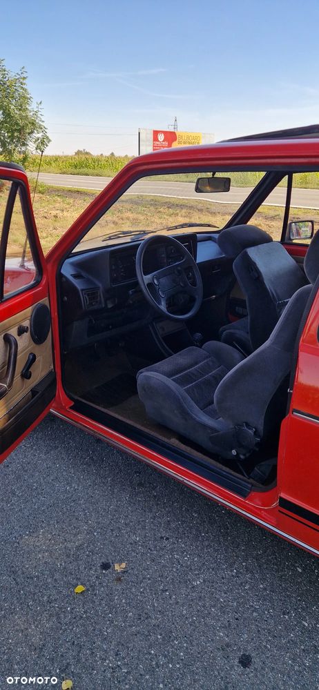 Volkswagen Golf - 8