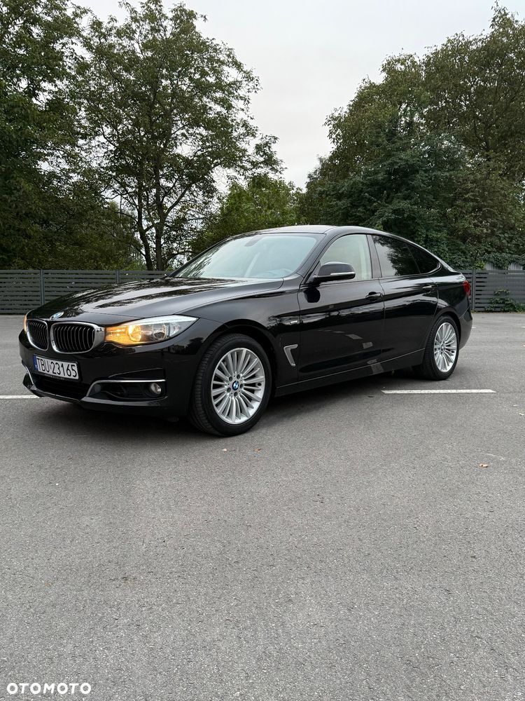 BMW Seria 3 318d Luxury Line - 2