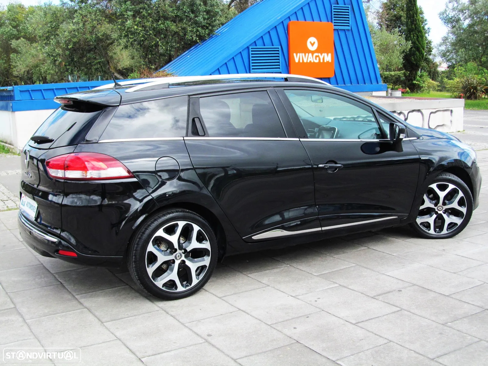 Renault Clio Sport Tourer (Energy) dCi 90 Start & Stop INTENS - 34