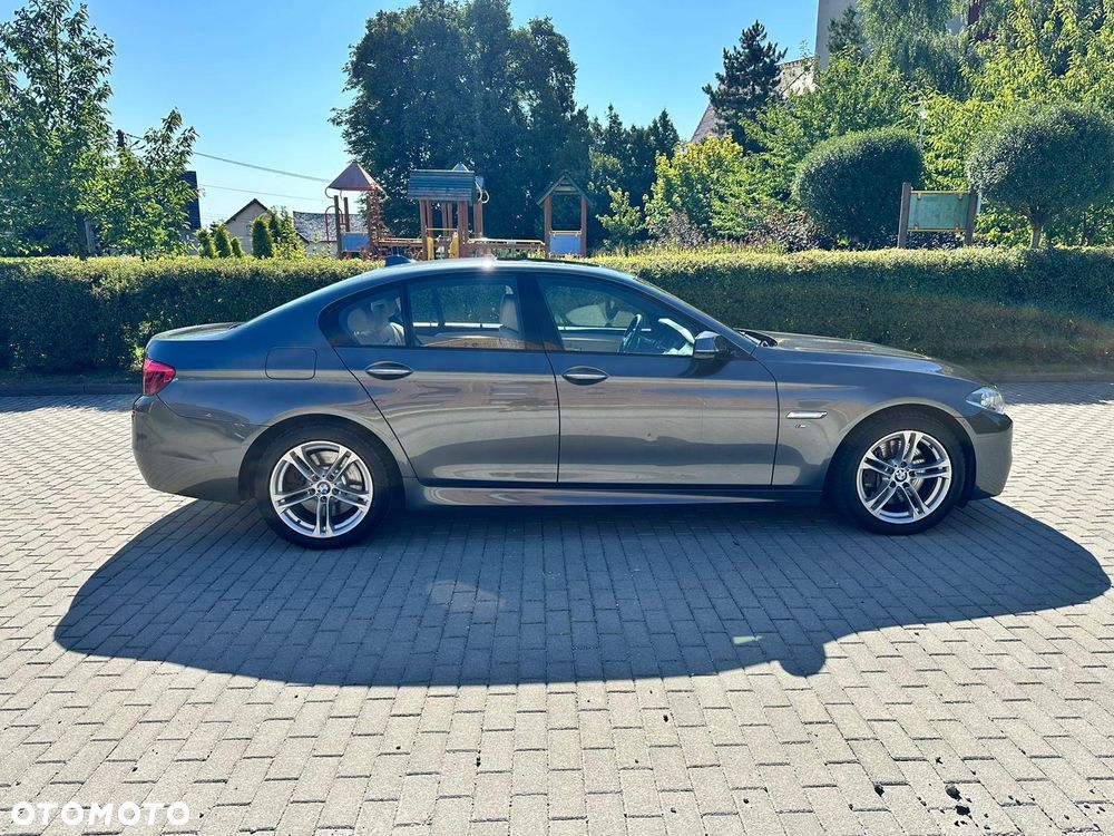 BMW Seria 5 530d xDrive - 39