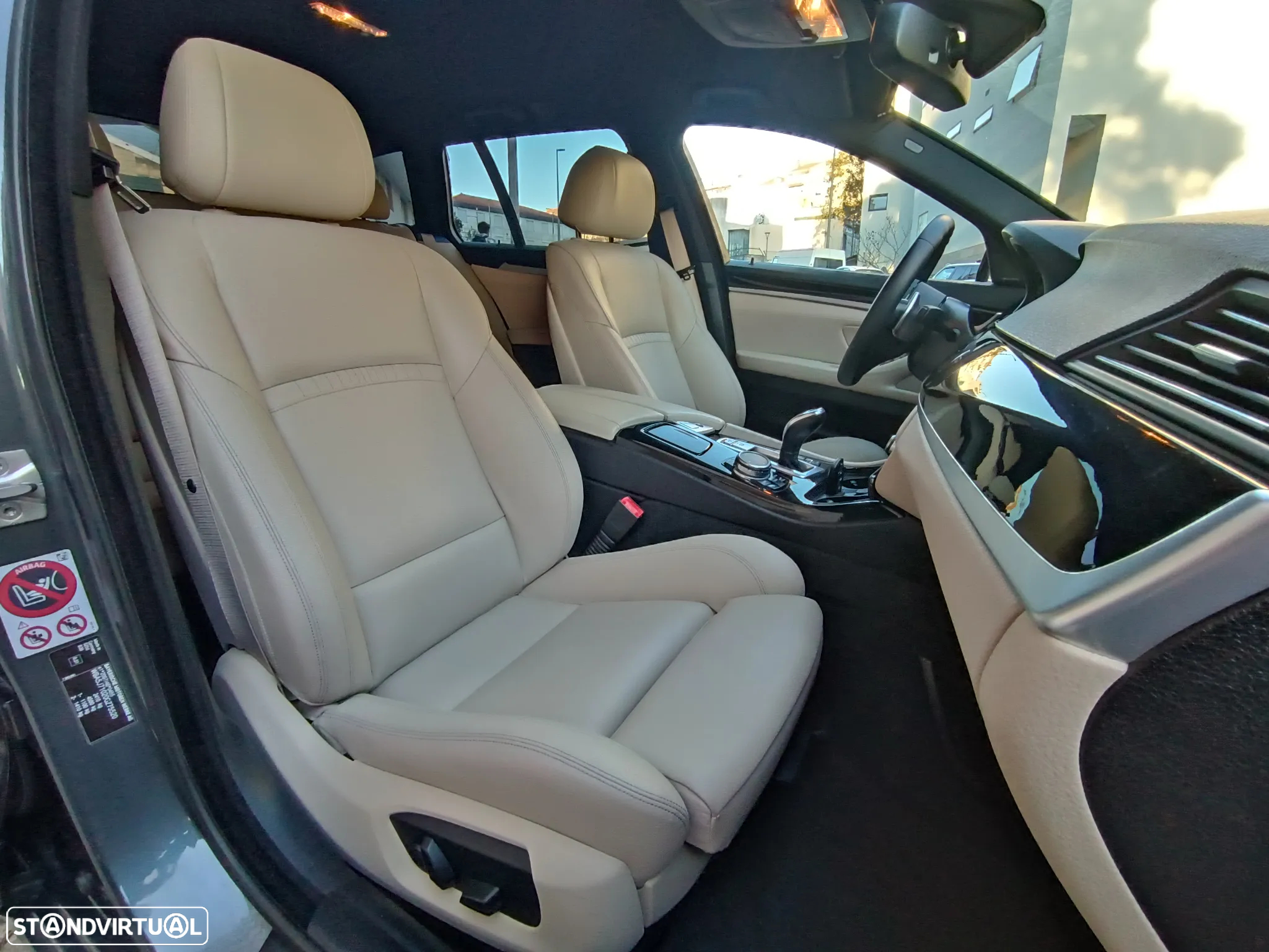BMW 525 d Touring Aut. Luxury Line - 30