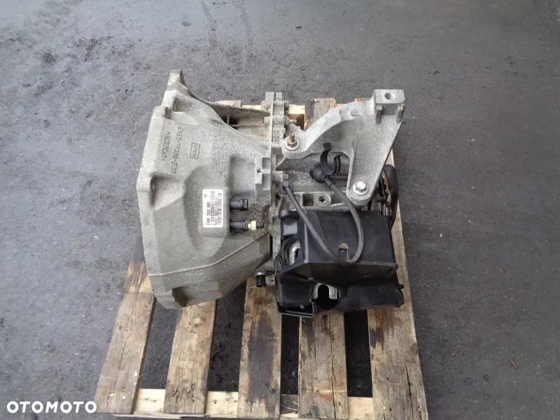 Skrzynia biegów Ford Focus mk3 1.0 ecoboost CV6R7002BBD - 3