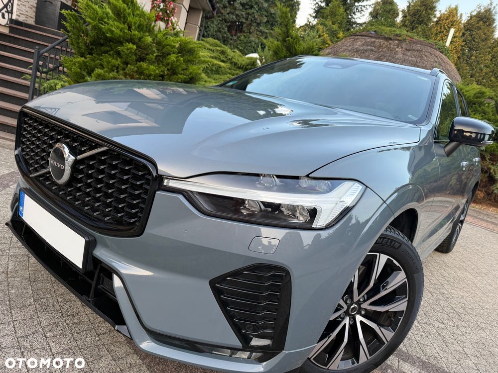 Volvo XC 60 B4 D Plus Dark - 2
