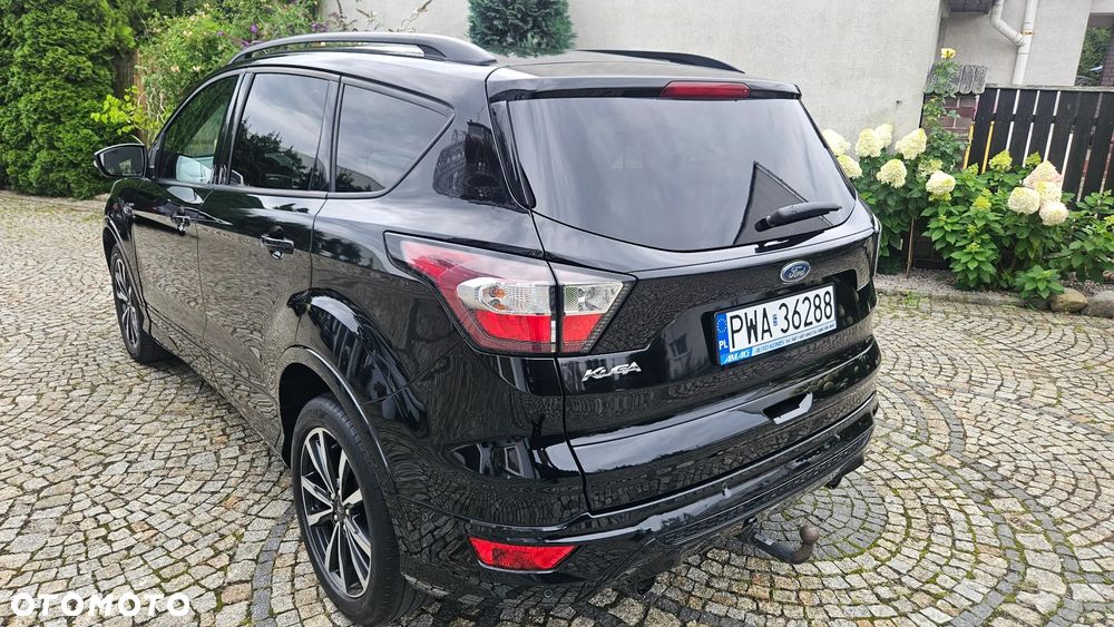 Ford Kuga 2.0 TDCi 2x4 ST-Line - 5