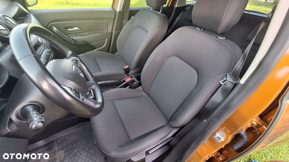 Dacia Duster TCe 130 4WD GPF Comfort - 10