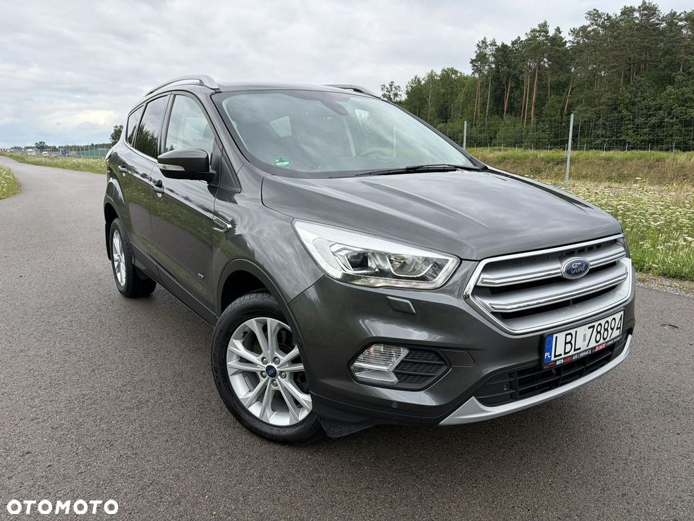 Ford Kuga - 1