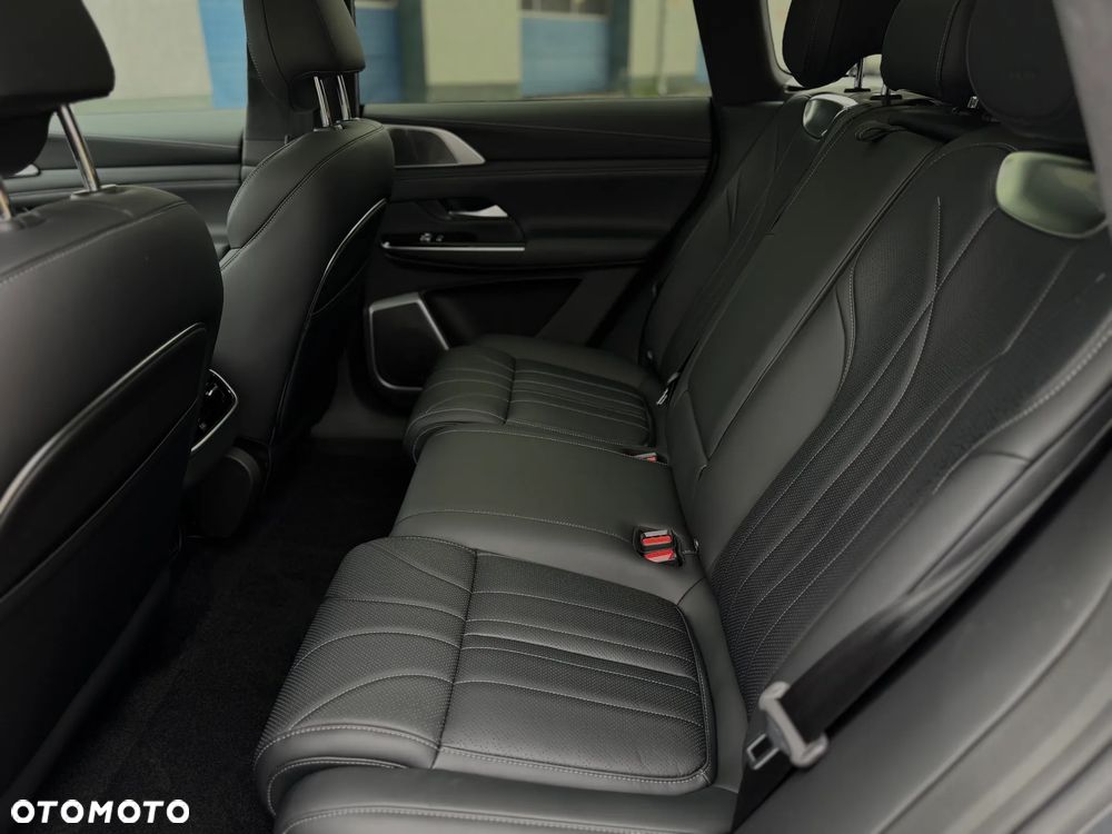 XPeng G9 94.6 kWh AWD Performance - 23