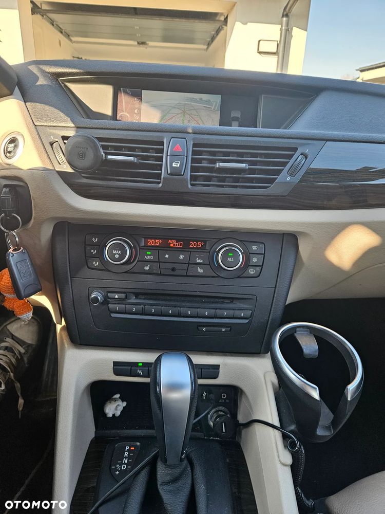 BMW X1 xDrive20d - 22