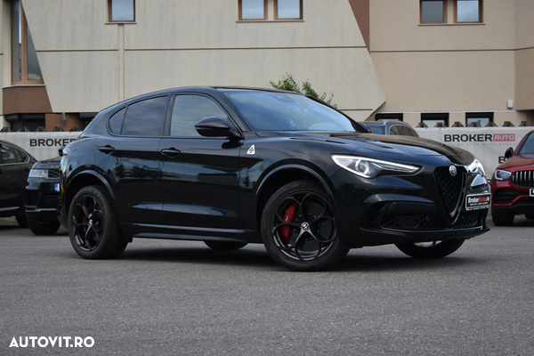 Alfa Romeo Stelvio V6 2.9 Bi-Turbo AT8-Q4 Quadrifoglio