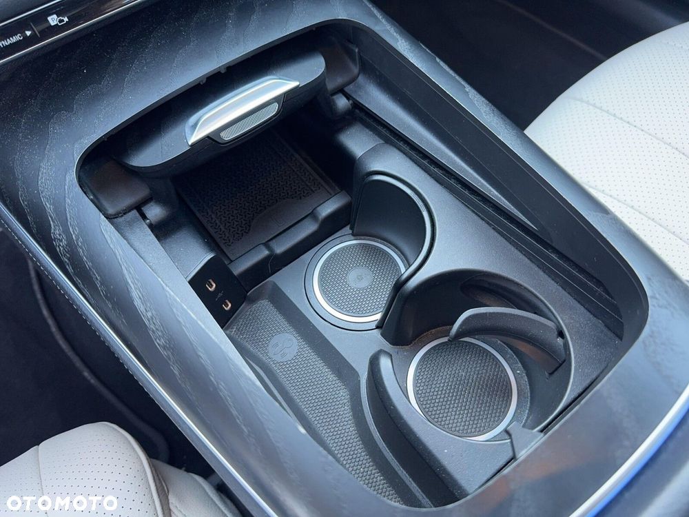 Mercedes-Benz Klasa E 220 d mHEV 4-Matic Avantgarde 9G-Tronic - 17