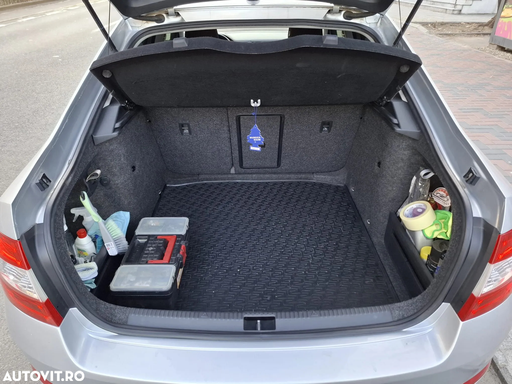 Skoda Octavia 1.6 TDI Ambition - 11