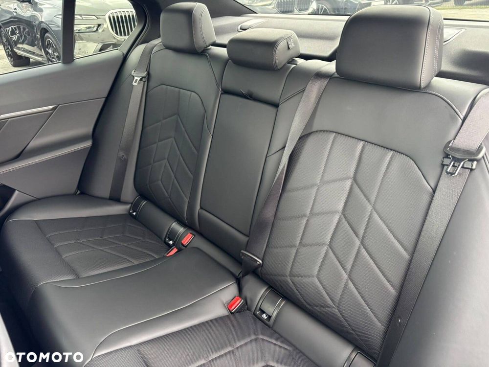 BMW Seria 5 520d xDrive mHEV M Sport - 20