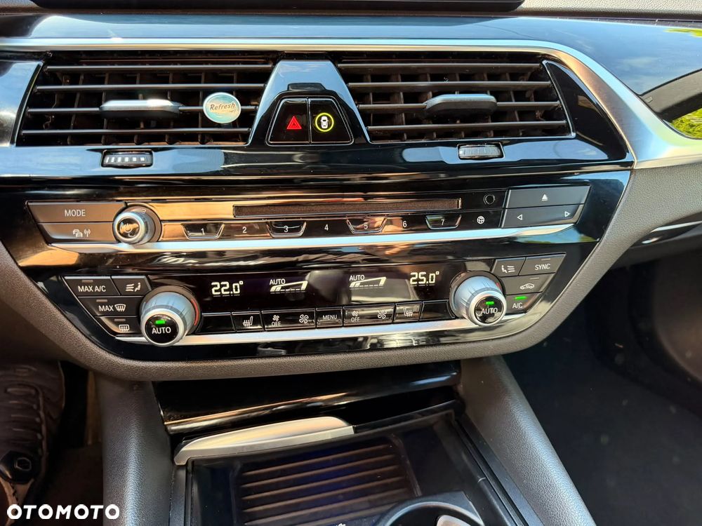 BMW Seria 5 530e iPerformance xDrive - 20
