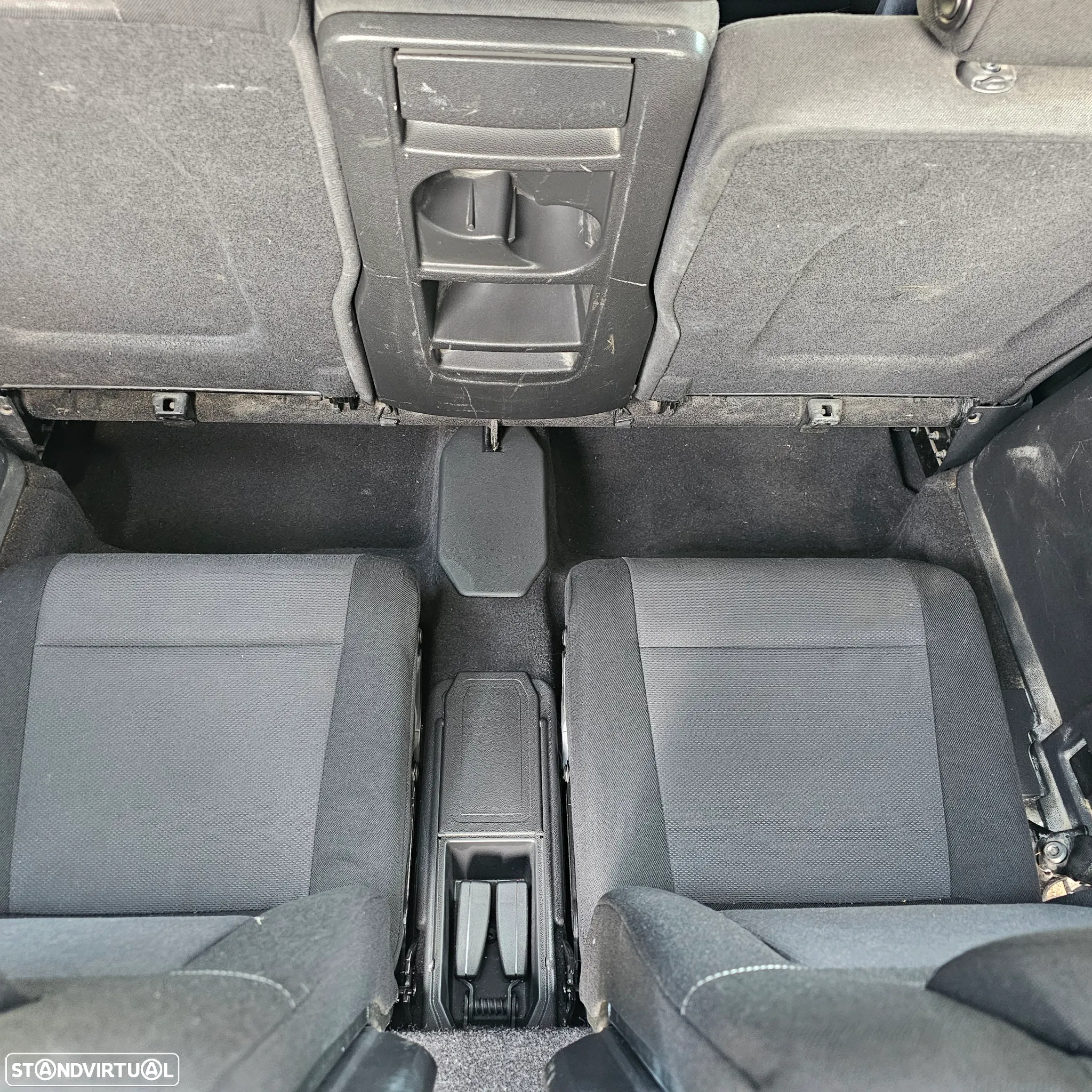 Opel Zafira 1.7 CDTi EcoFLEX - 28