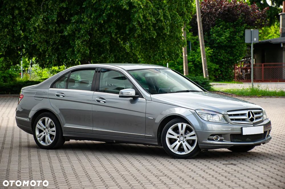 Mercedes-Benz Klasa C 200 CDI DPF Automatik Avantgarde - 4