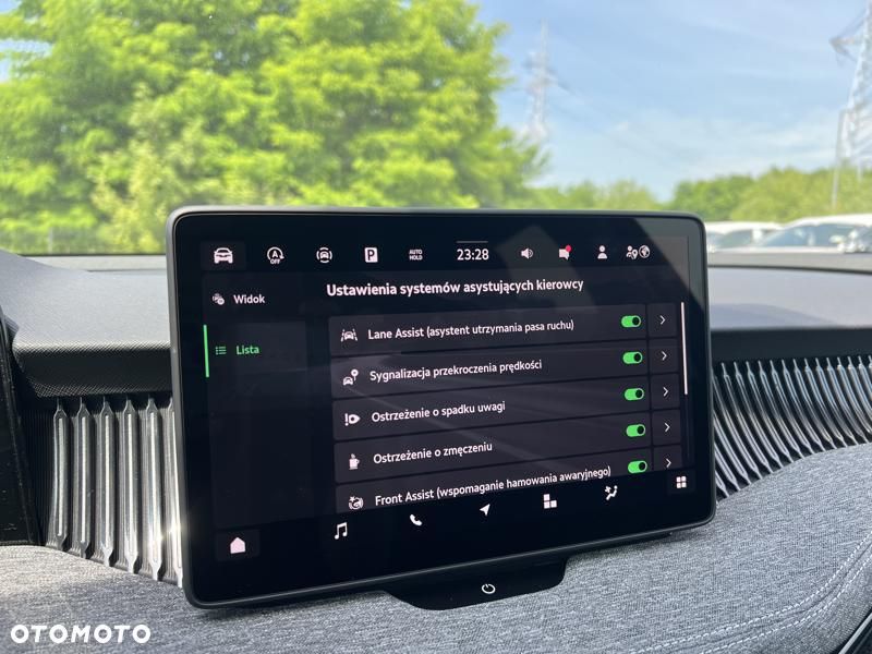 Skoda Superb 1.5 TSI mHEV Selection DSG - 15