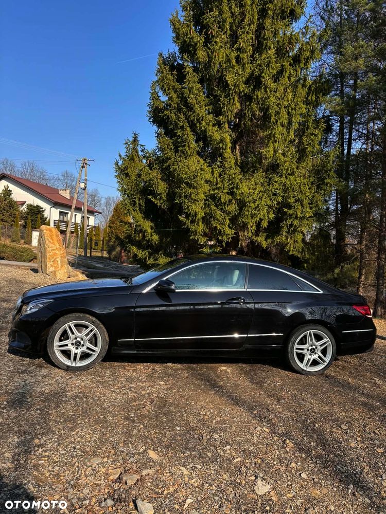 Mercedes-Benz Klasa E 220 CDI DPF BlueEFFICIENCY 7G-TRONIC Avantgarde - 2