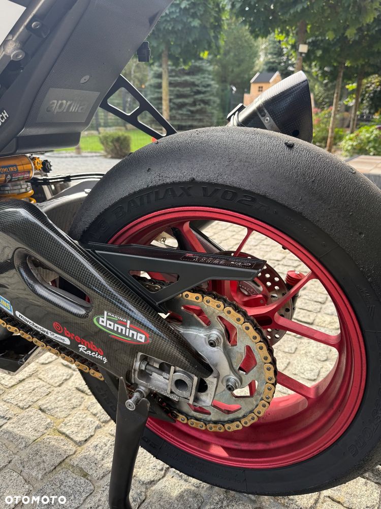Aprilia RSV - 14