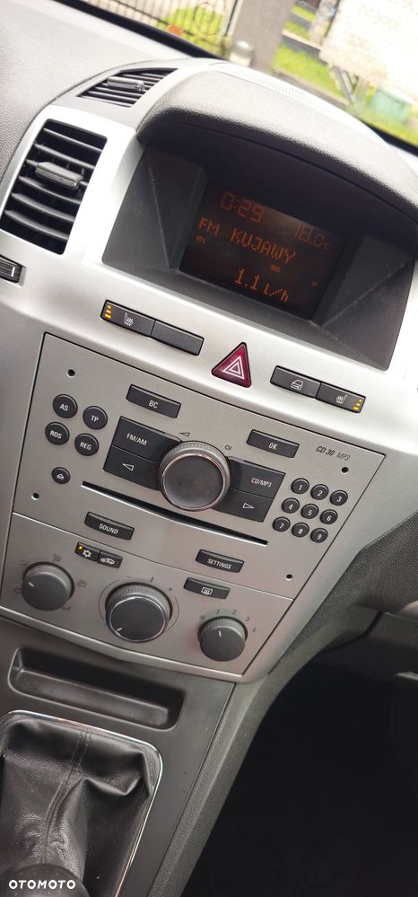 Opel Zafira 1.8 - 15