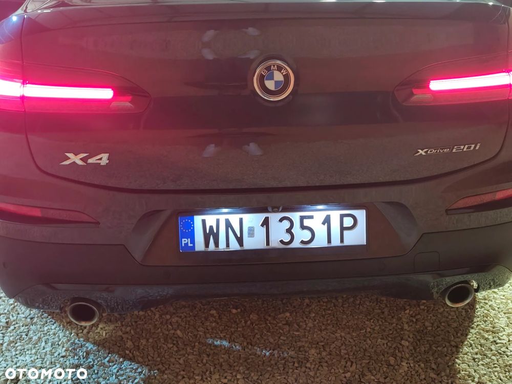 BMW X4 xDrive20i sport - 22