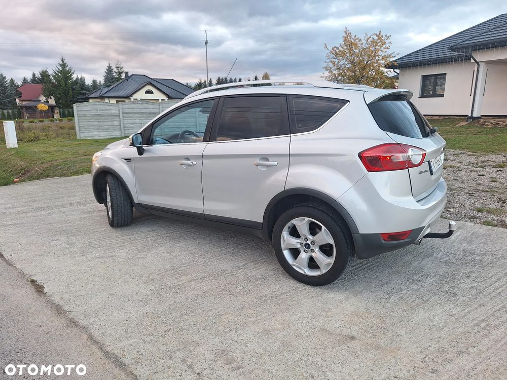 Ford Kuga - 1