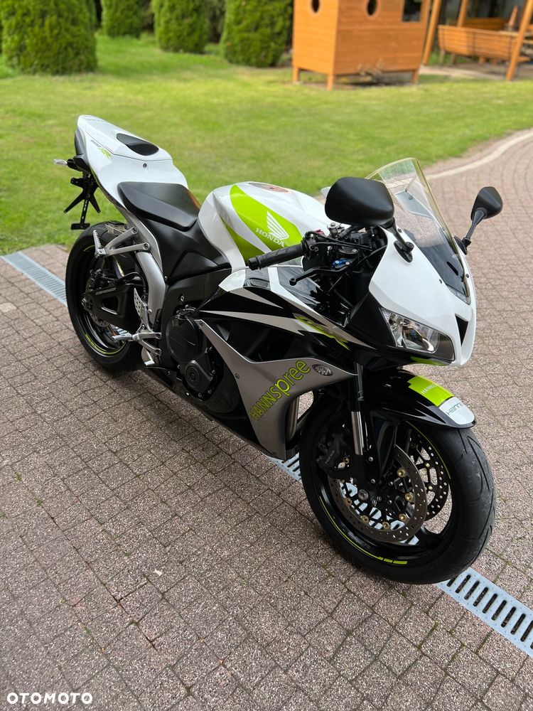 Honda CBR - 8
