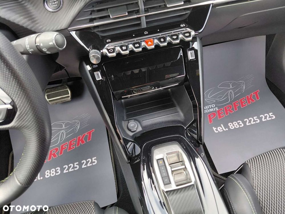 Peugeot 2008 - 21
