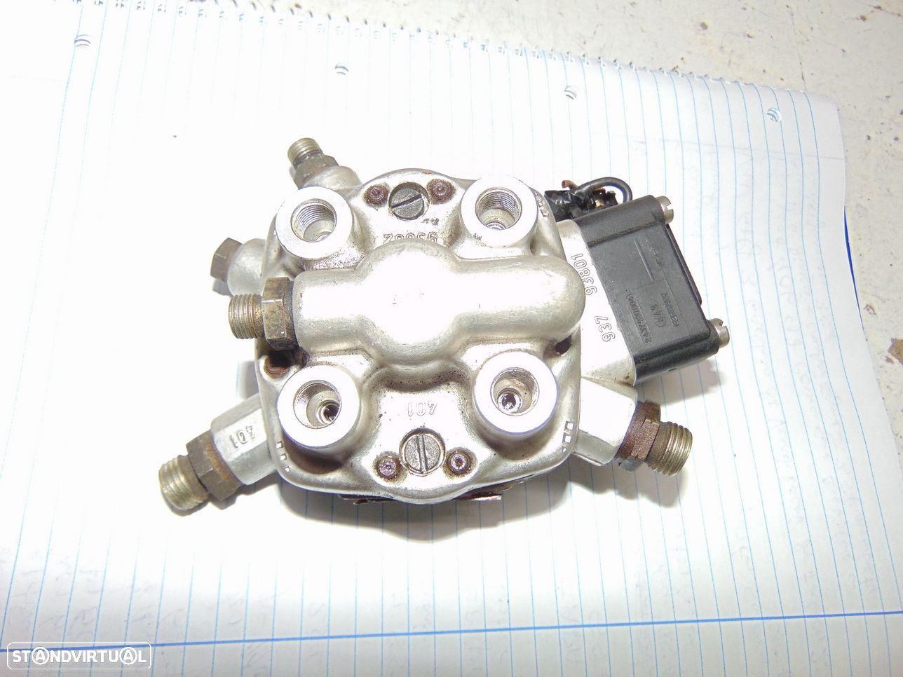 Mercedes w124E /w201/190E distribuidor/alimentador gasolina - 1