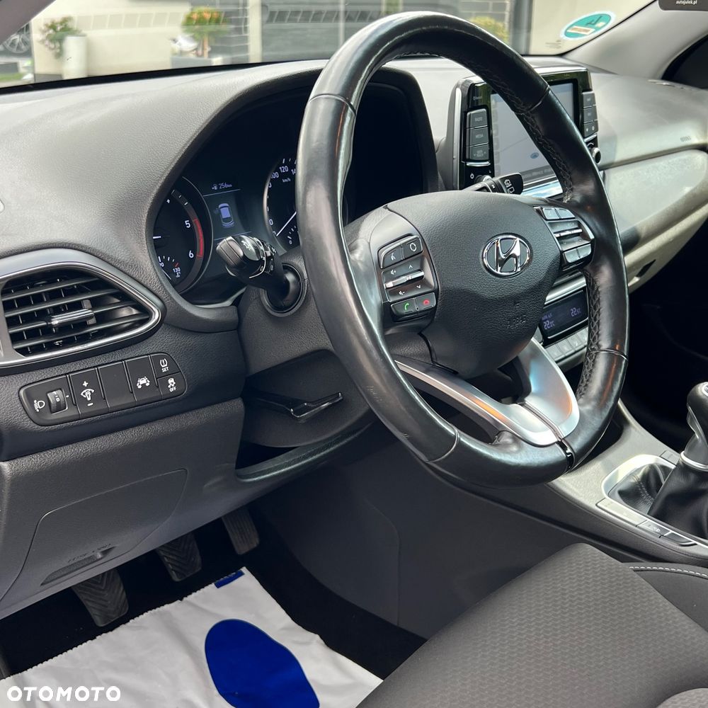 Hyundai i30 1.6 CRDI EDITION 30+ - 24