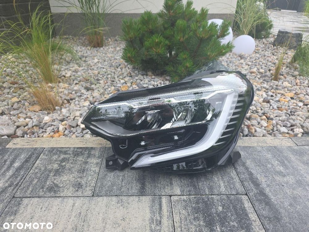 RENAULT CAPTUR 2 II Lampa lewa Kompletna Full Led 260600666R Długi Led - 1